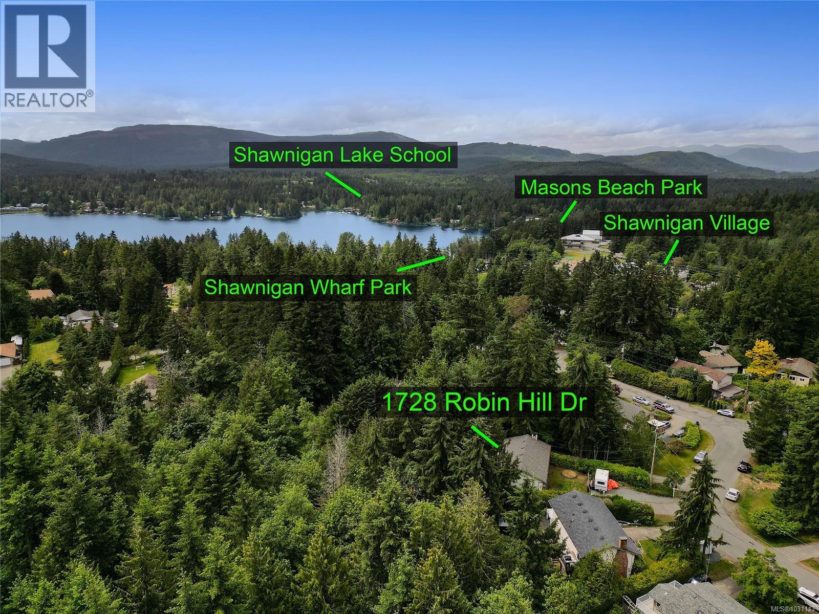 1728 Robin Hill Dr, Shawnigan Lake