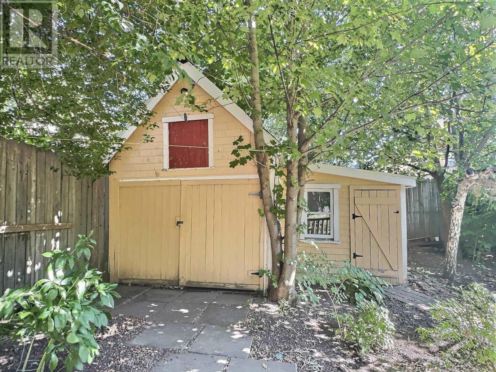 206 SYDNEY STREET - 16