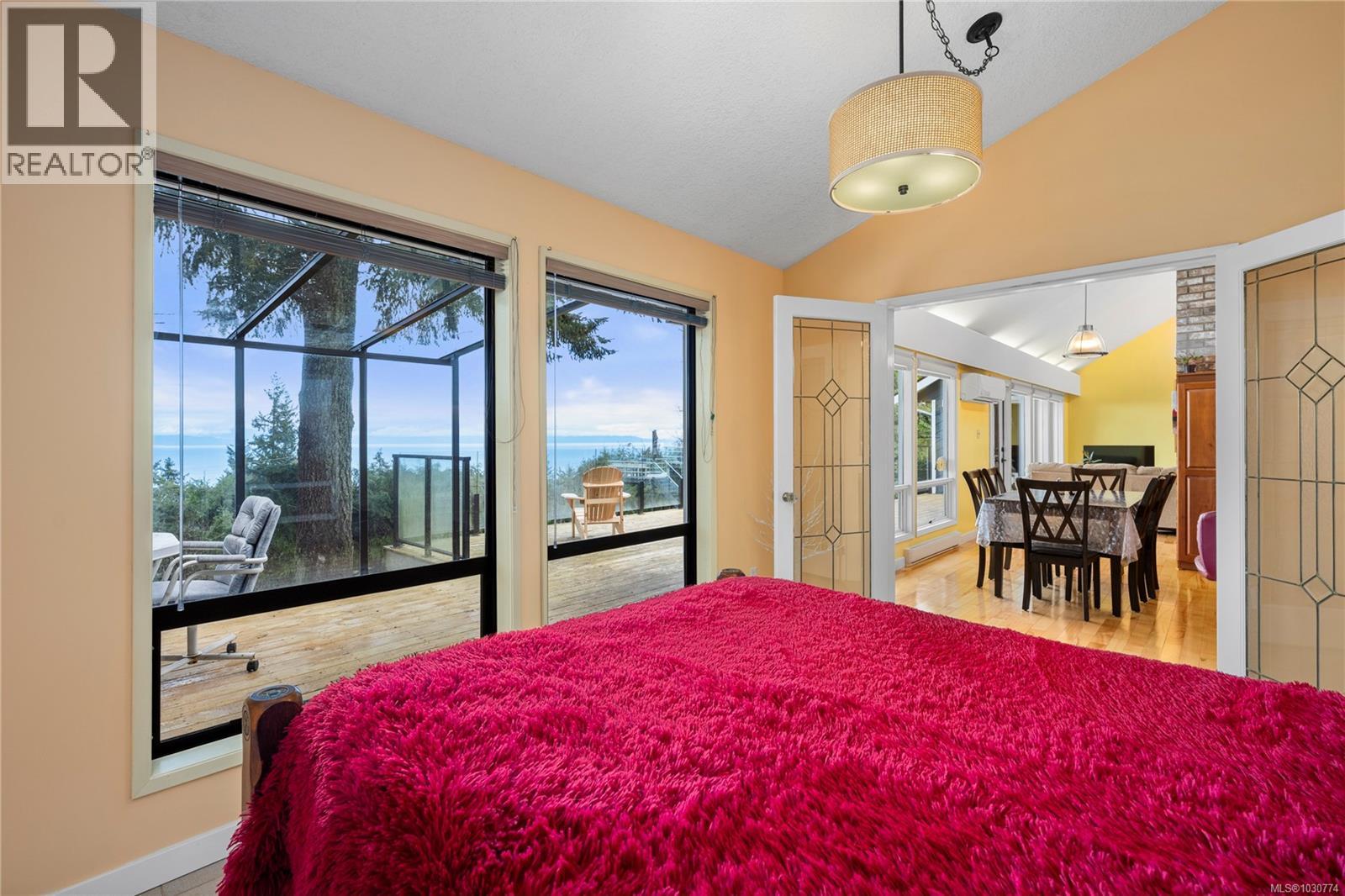 4864 Black Bear Ridge, Nanaimo