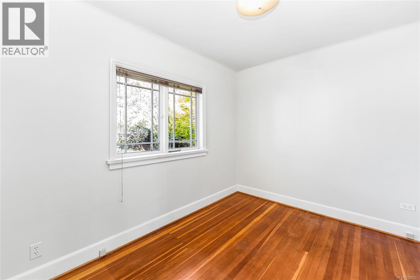 990 Hampshire Rd - 15