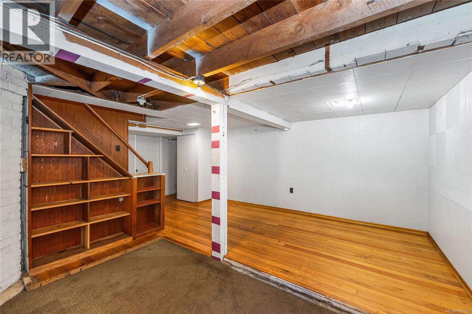 990 Hampshire Rd - 22