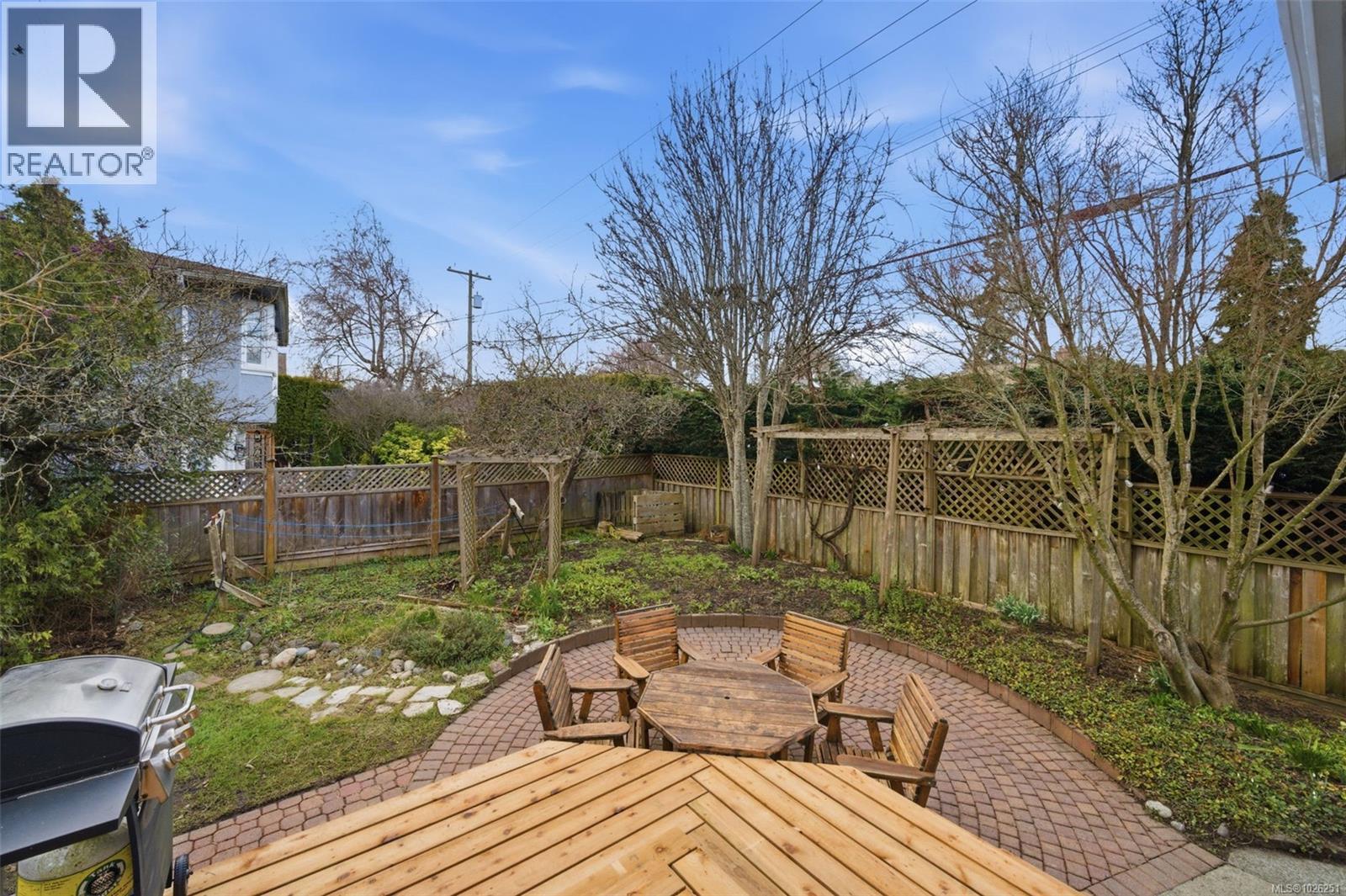 990 Hampshire Rd - 32