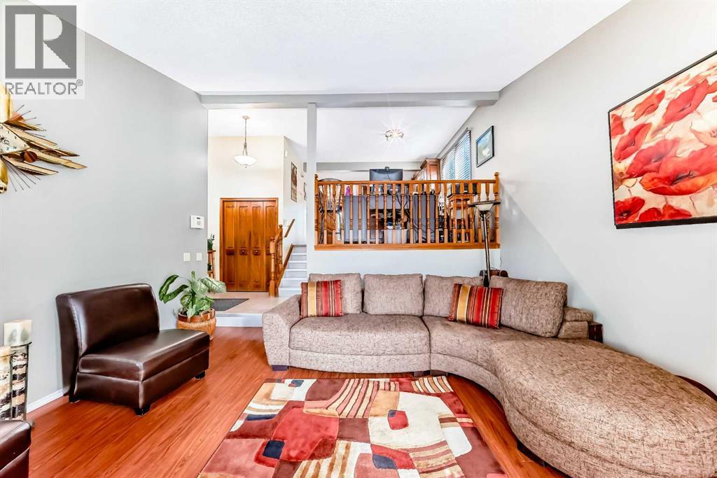 
          22 Glenhill Drive
            <br/>
            <span>Cochrane</span>
            , 
            <span>AB</span>
             <span>T4C1G8</span>
         - Photo 35