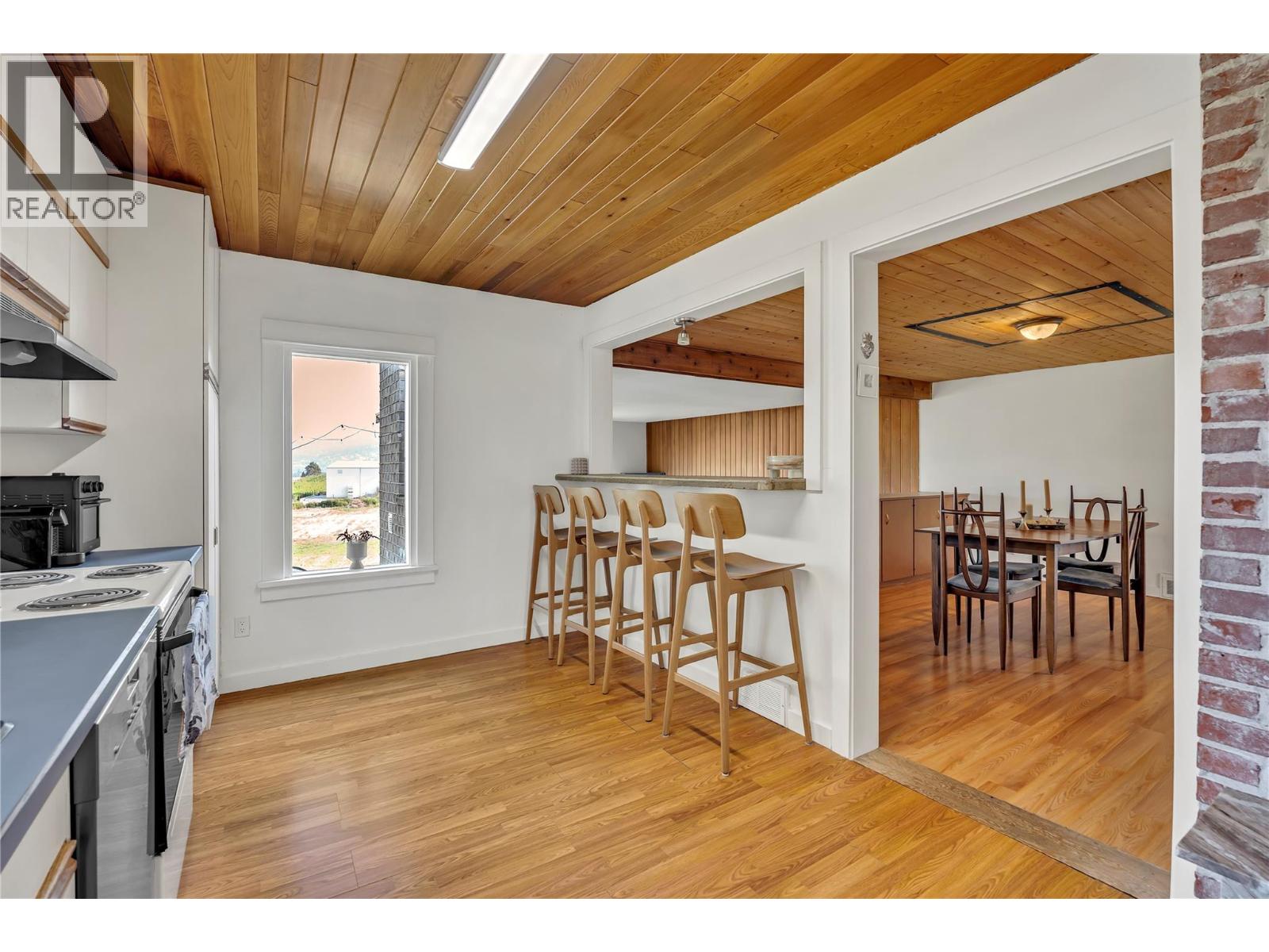  1275 Munson Avenue, Penticton