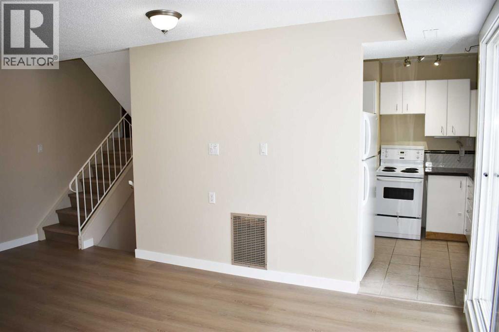 
          4740 Dalton Drive Northwest
            <br/>
            <span>Calgary</span>
            , 
            <span>AB</span>
             <span>T3A2H4</span>
         - Photo 12