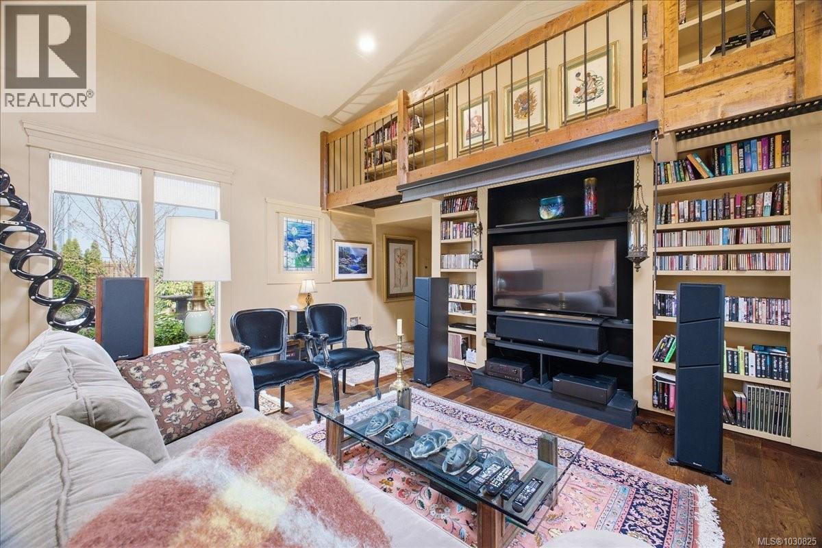 145 PRIDEAUX ST - 39