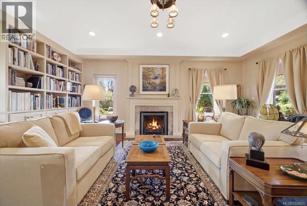 145 PRIDEAUX ST - 11