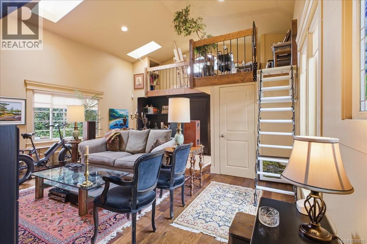 145 PRIDEAUX ST - 38