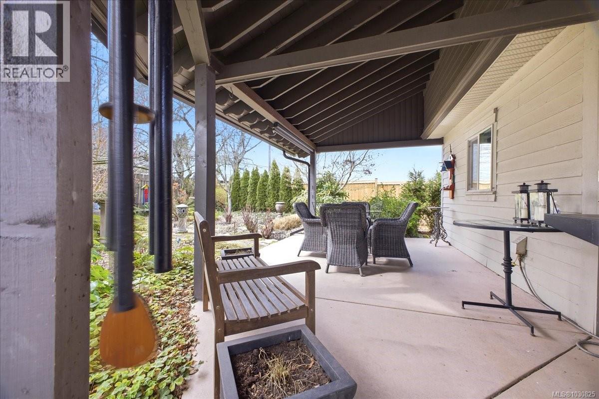 145 PRIDEAUX ST - 58