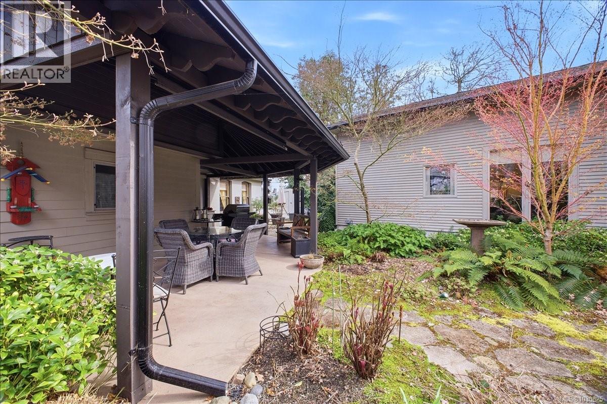 145 PRIDEAUX ST - 64