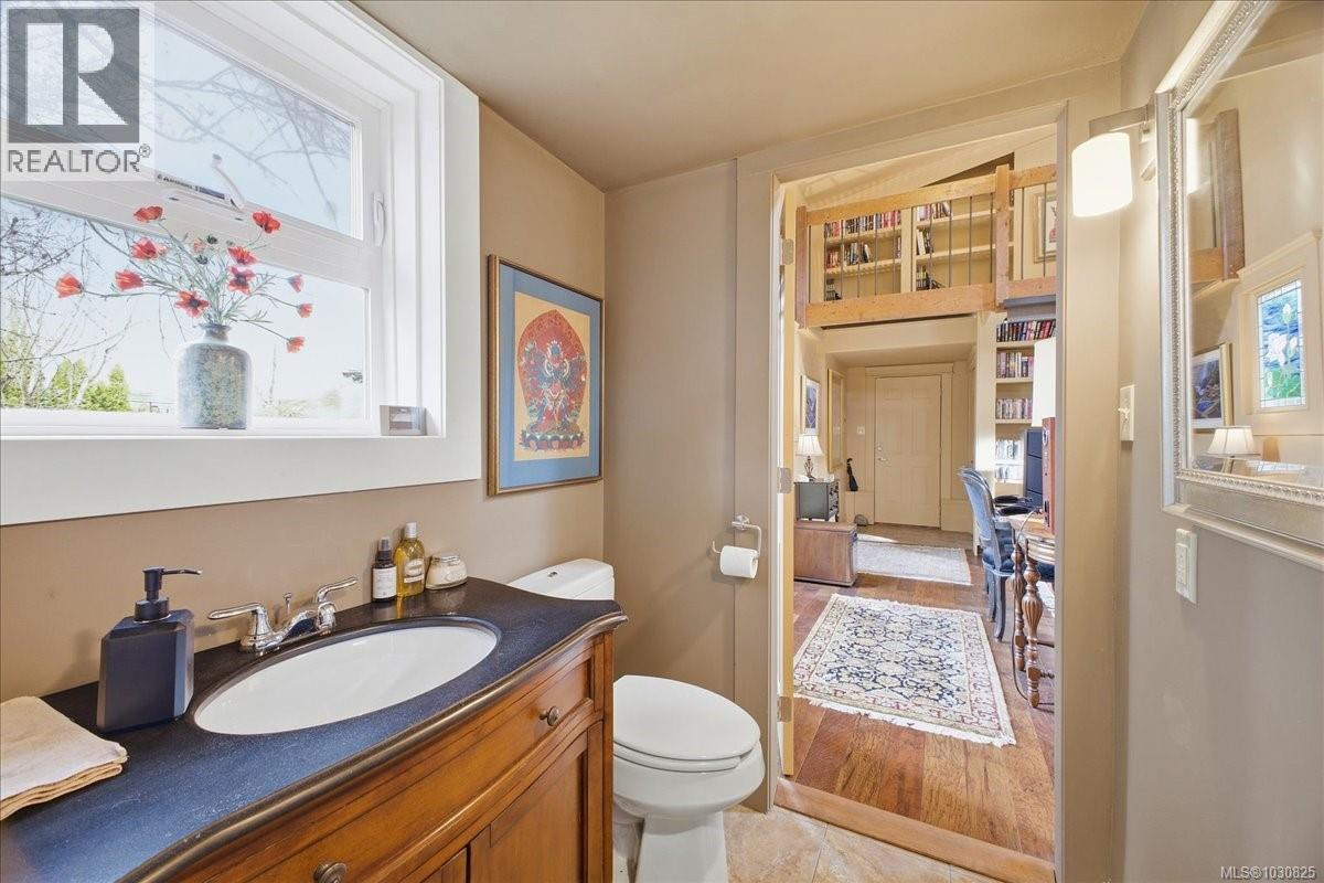 145 PRIDEAUX ST - 47