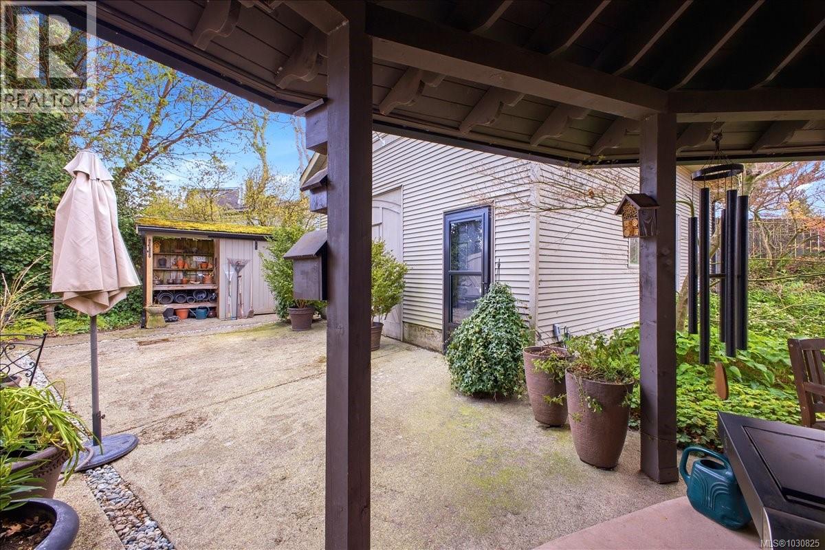 145 PRIDEAUX ST - 66