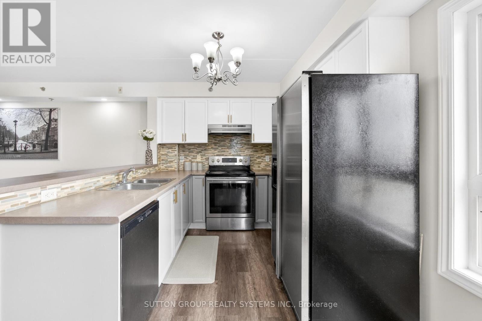 #312 4450 FAIRVIEW STREET - 23