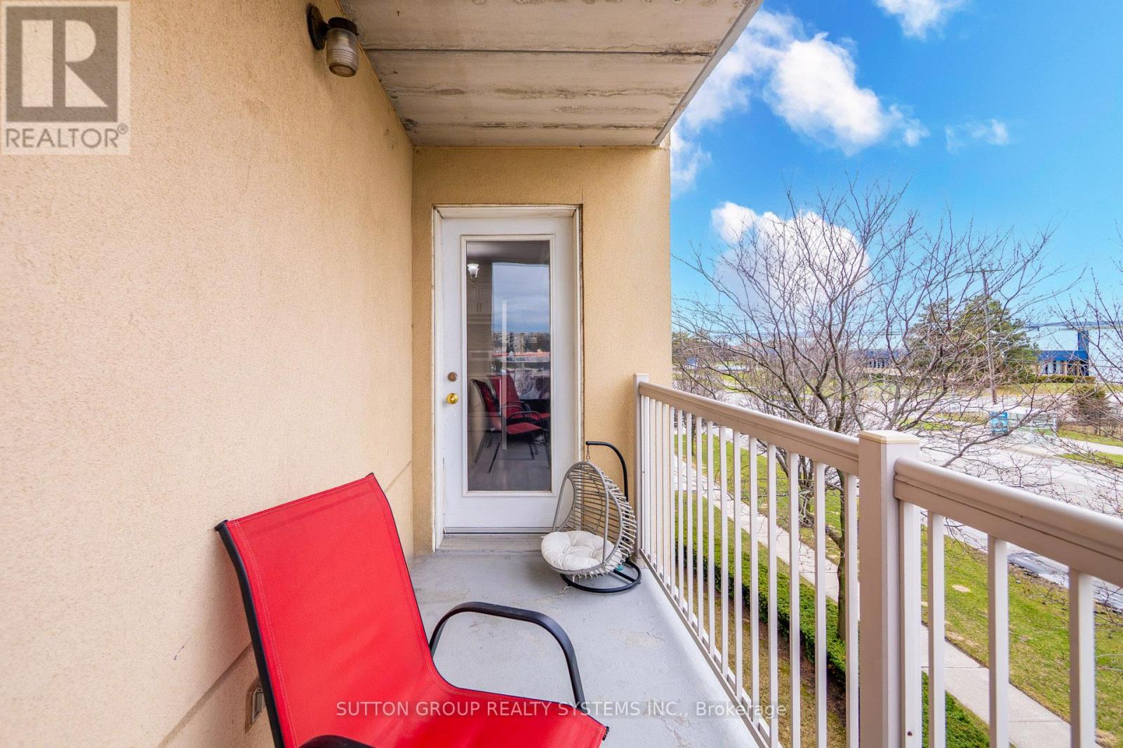 #312 4450 FAIRVIEW STREET - 35