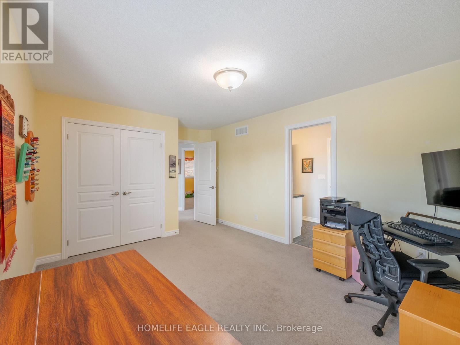 37 BRAMSEY STREET - 16