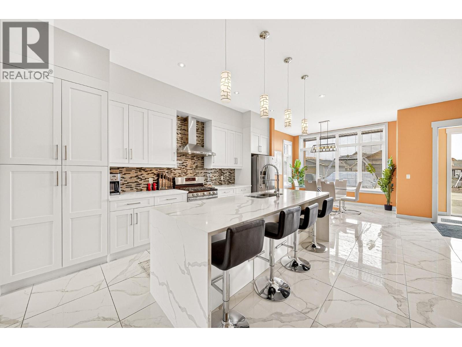 1687 Koocanusa Lake Drive - 20