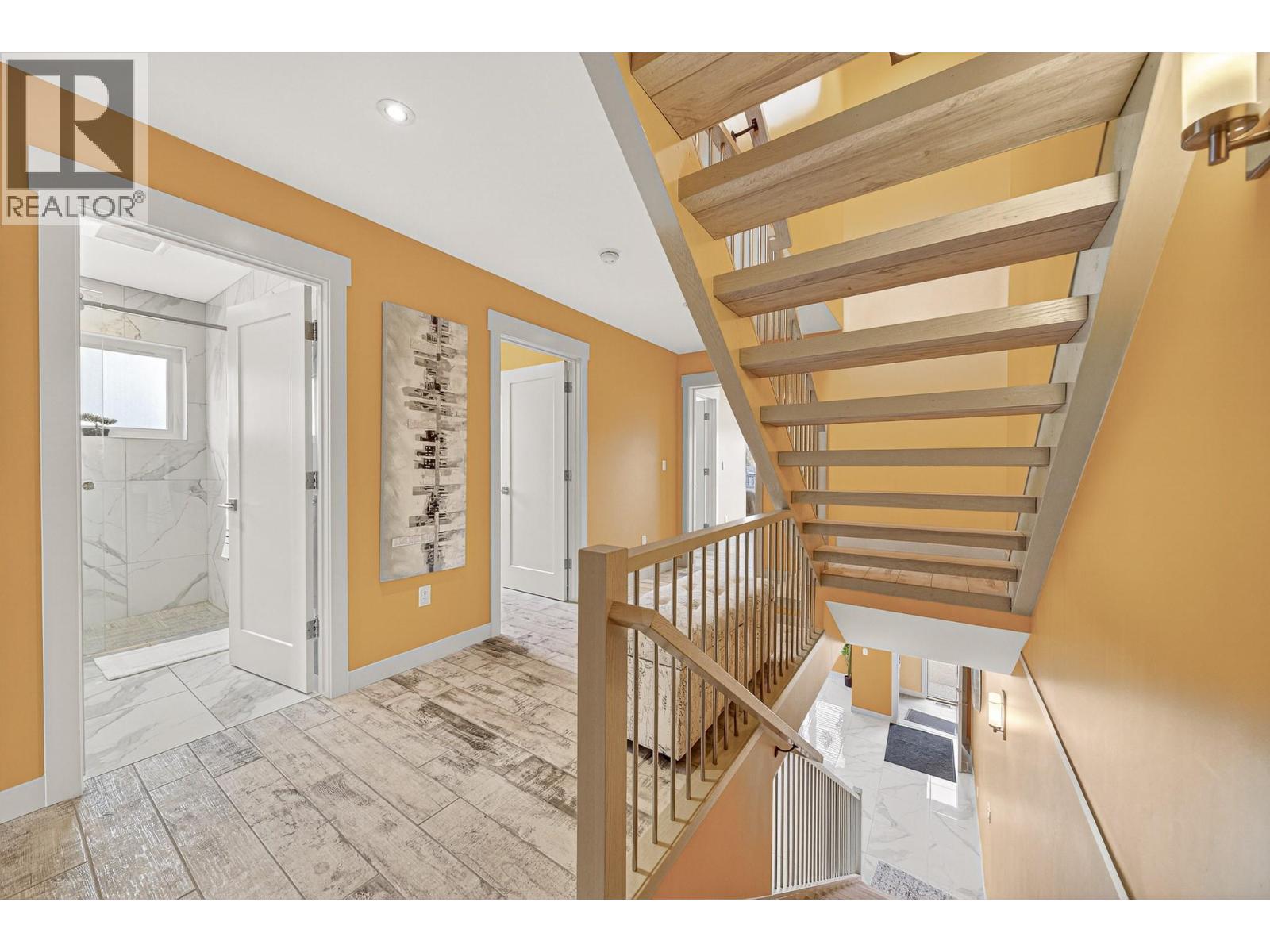 1687 KOOCANUSA LAKE DRIVE - 23