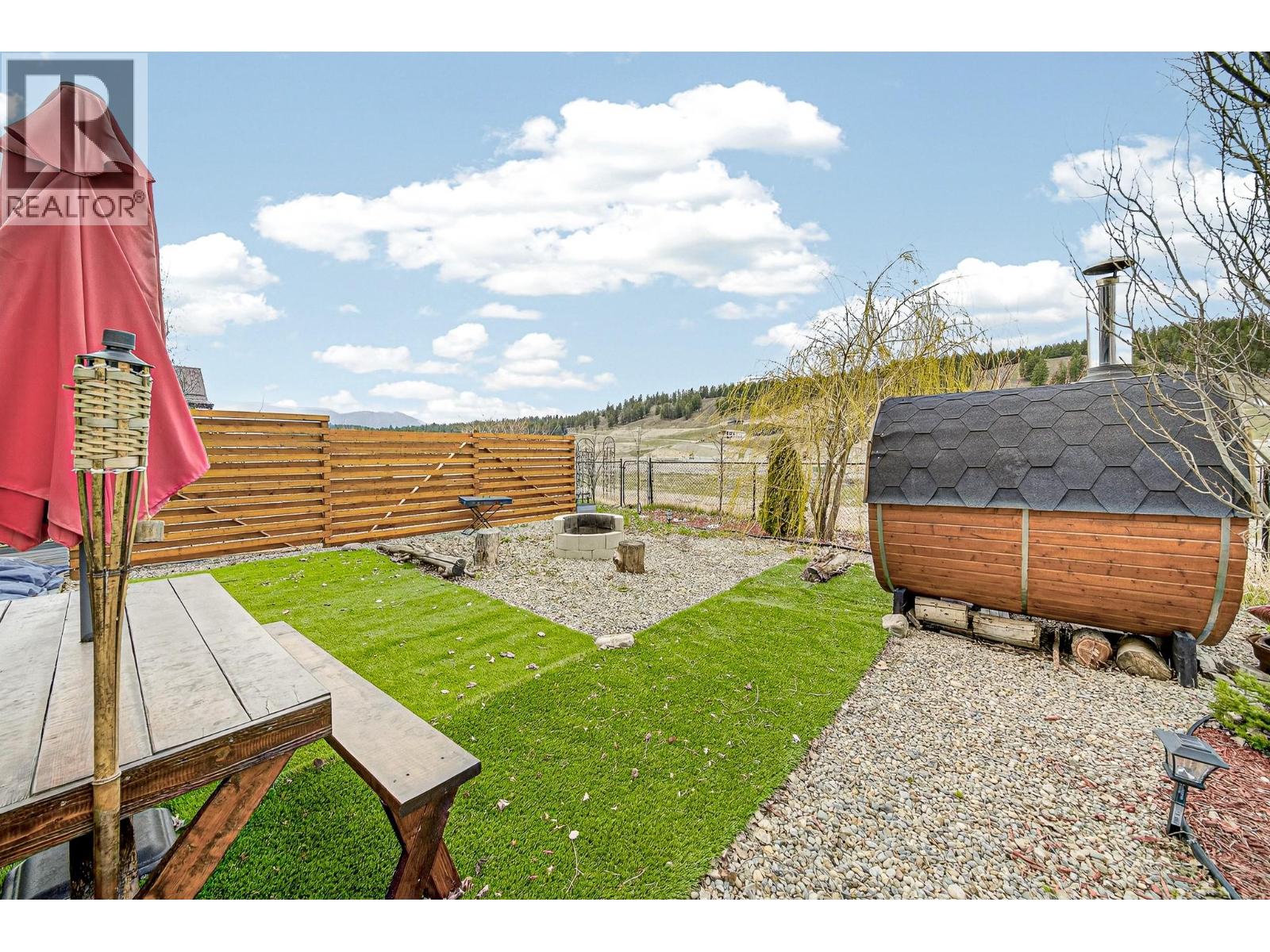 1687 KOOCANUSA LAKE DRIVE - 53