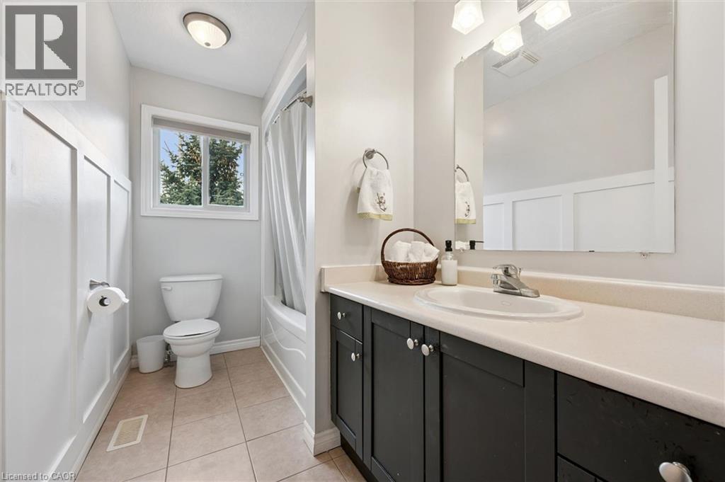 420 WATERLOO STREET - 25
