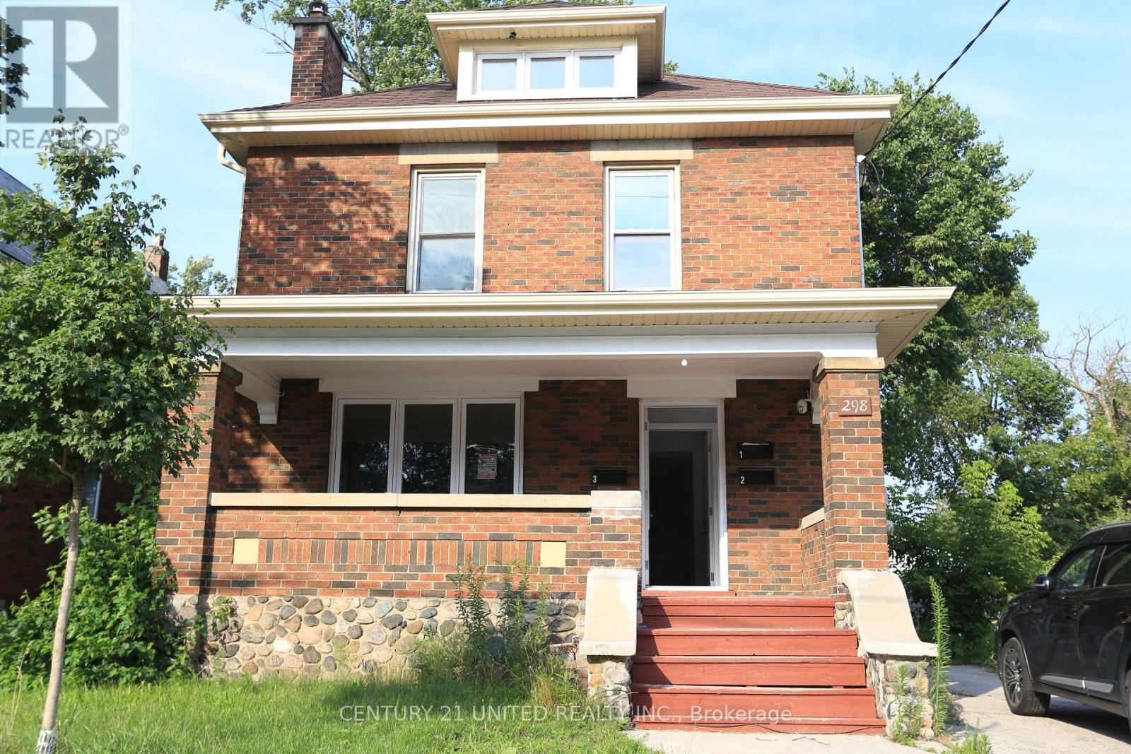 1 - 298 EGERTON STREET