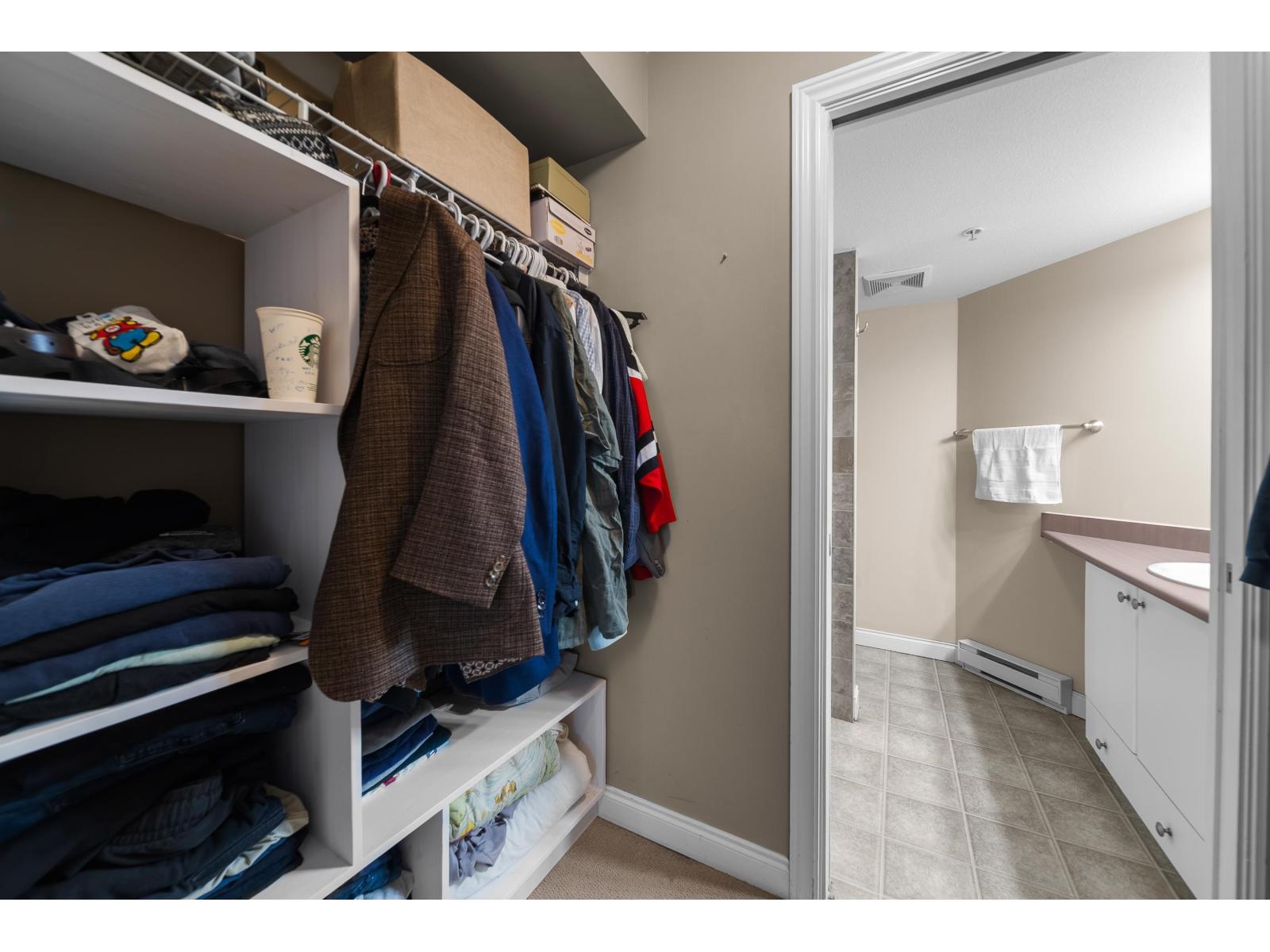 206 5488 198 STREET, Langley