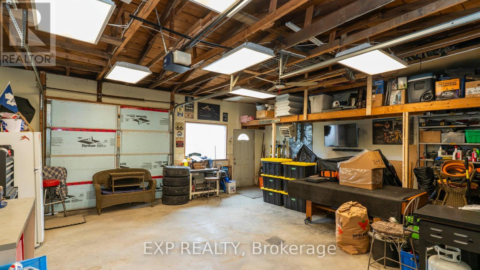 205 EAST STREET Property Photo