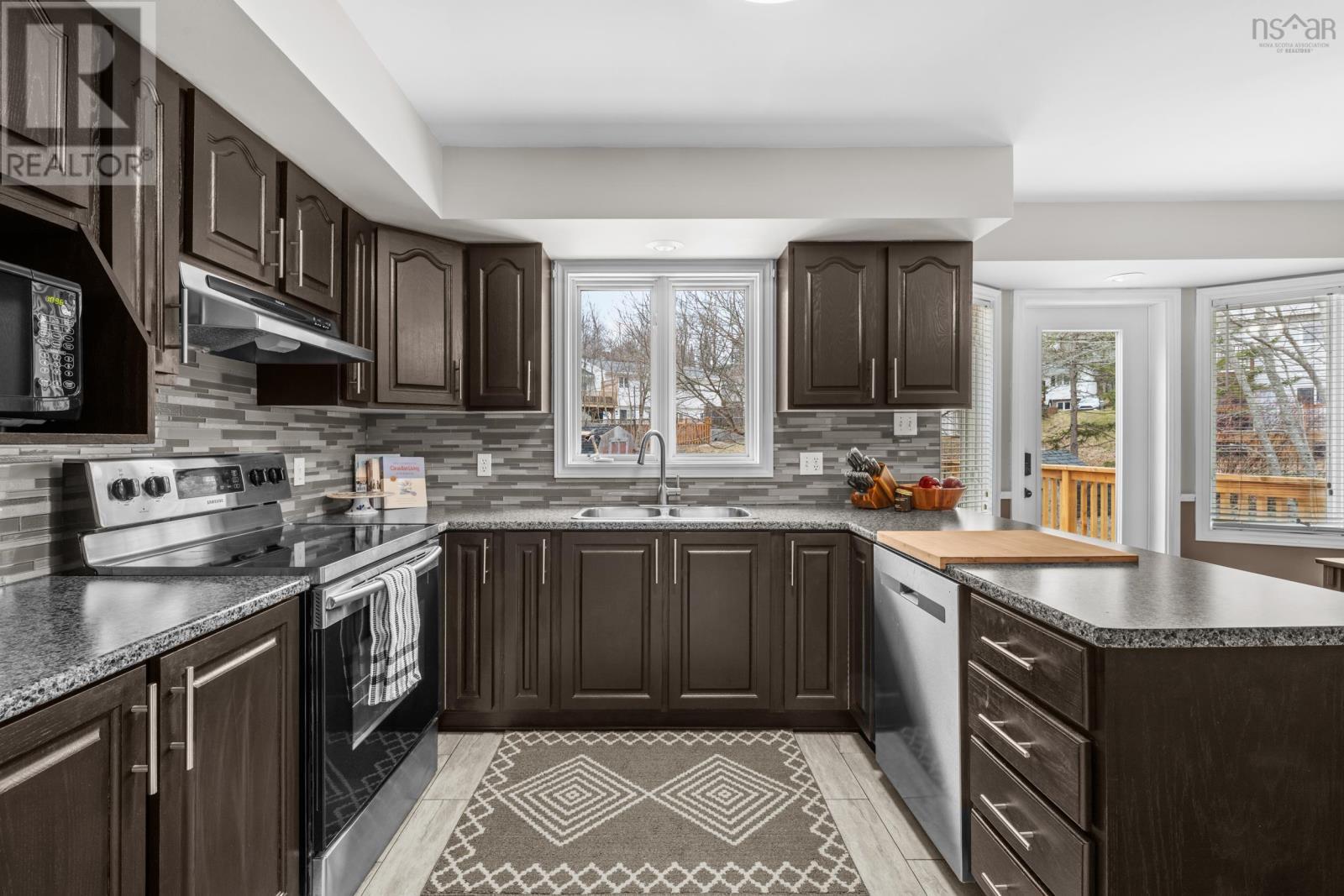 Property 9 of 51 of 10 Tynes Court