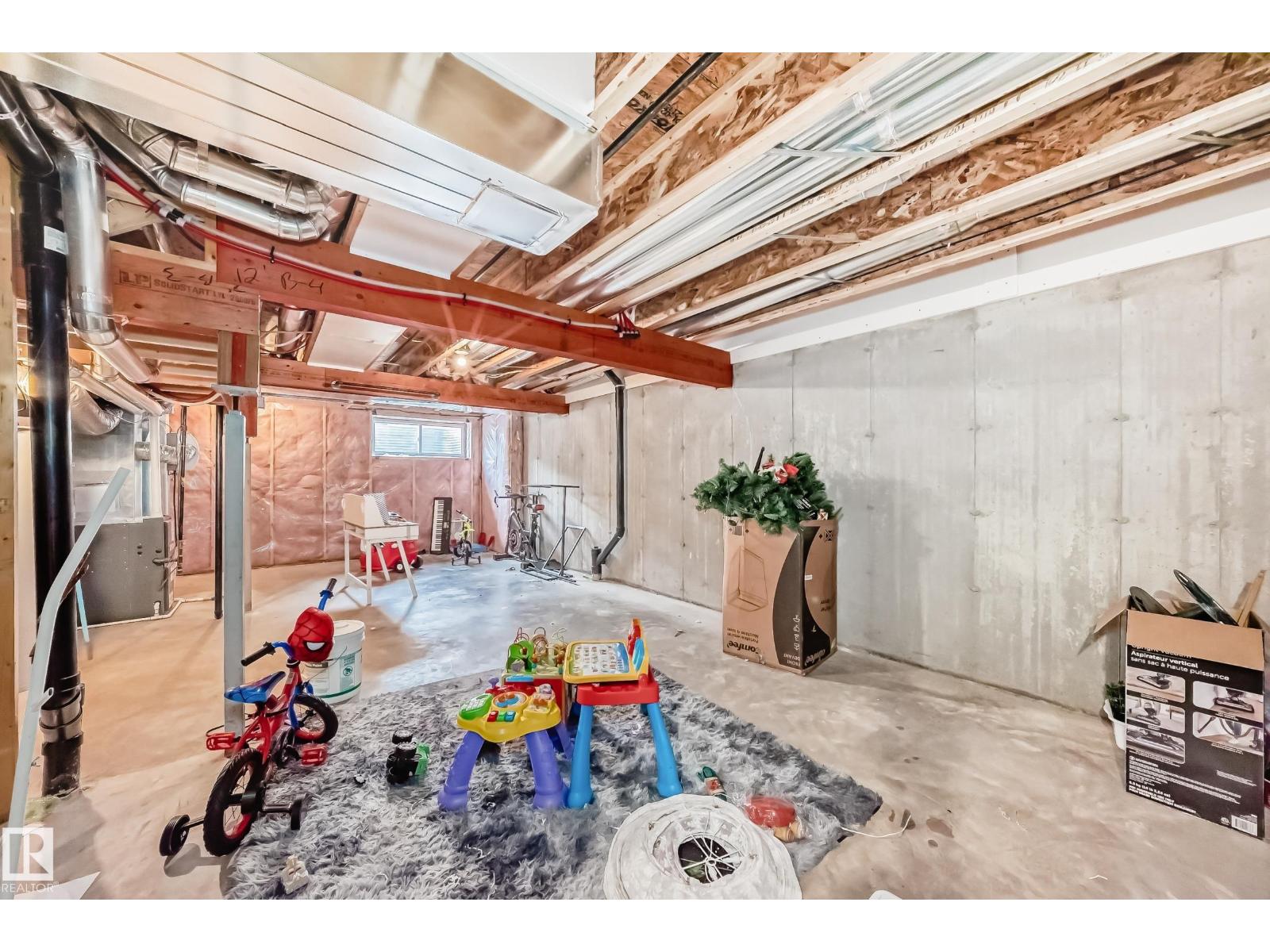 374 CRYSTALLINA NERA DR NW, Edmonton