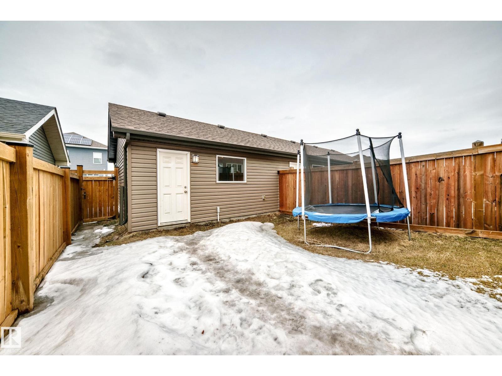 374 CRYSTALLINA NERA DR NW, Edmonton