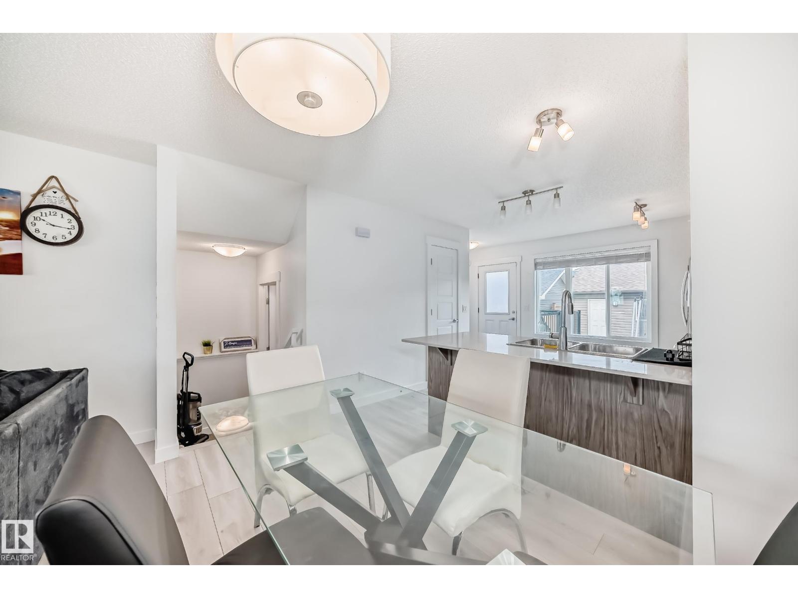 374 CRYSTALLINA NERA DR NW, Edmonton