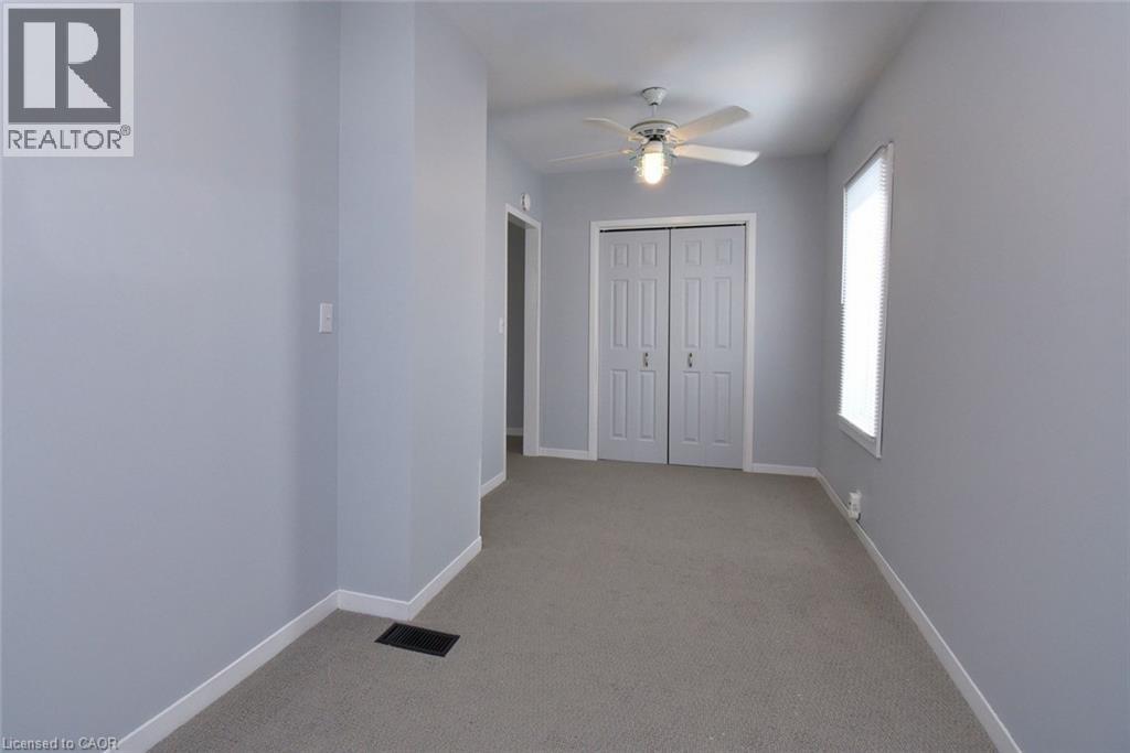 17 CRAIGROYSTON ROAD - 16