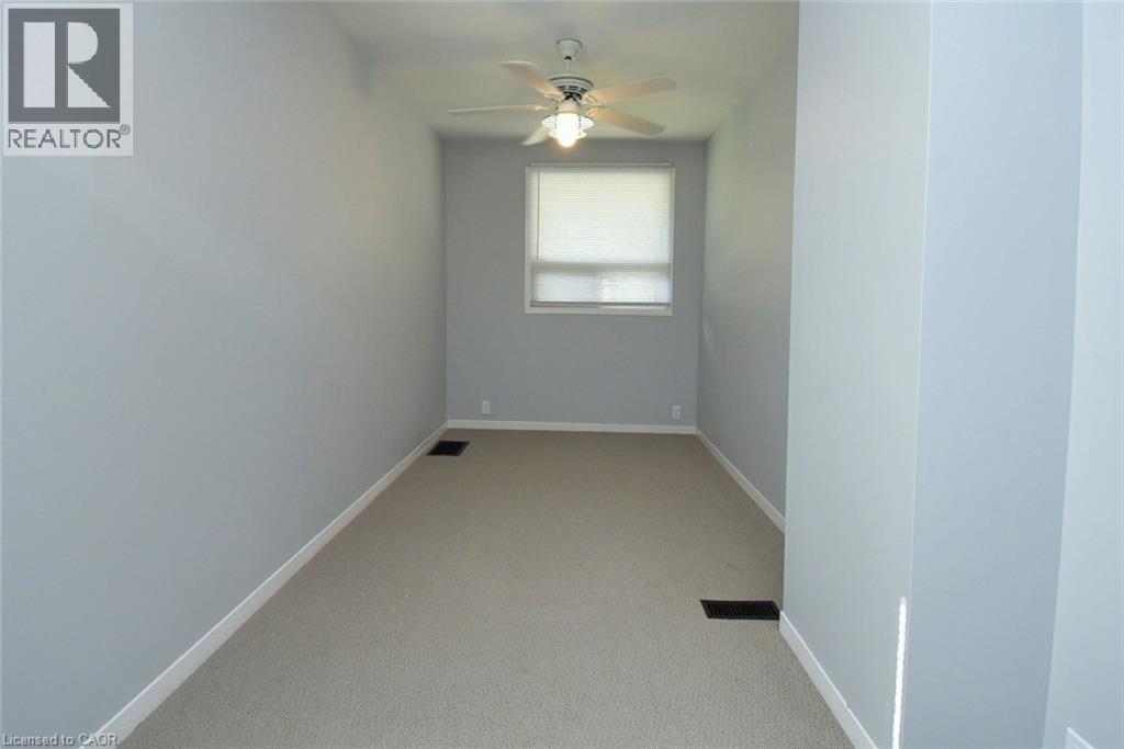 17 CRAIGROYSTON ROAD - 19