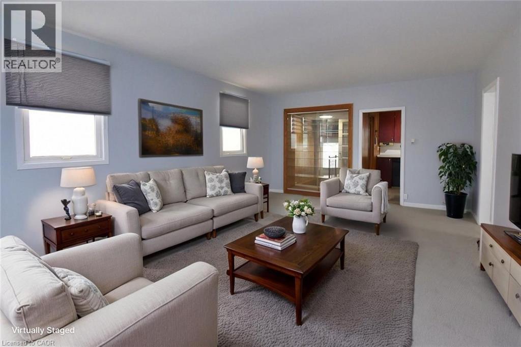 17 CRAIGROYSTON ROAD - 4
