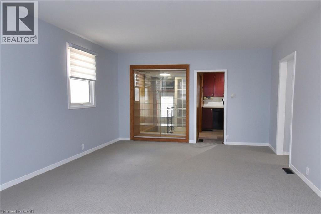 17 CRAIGROYSTON ROAD - 5