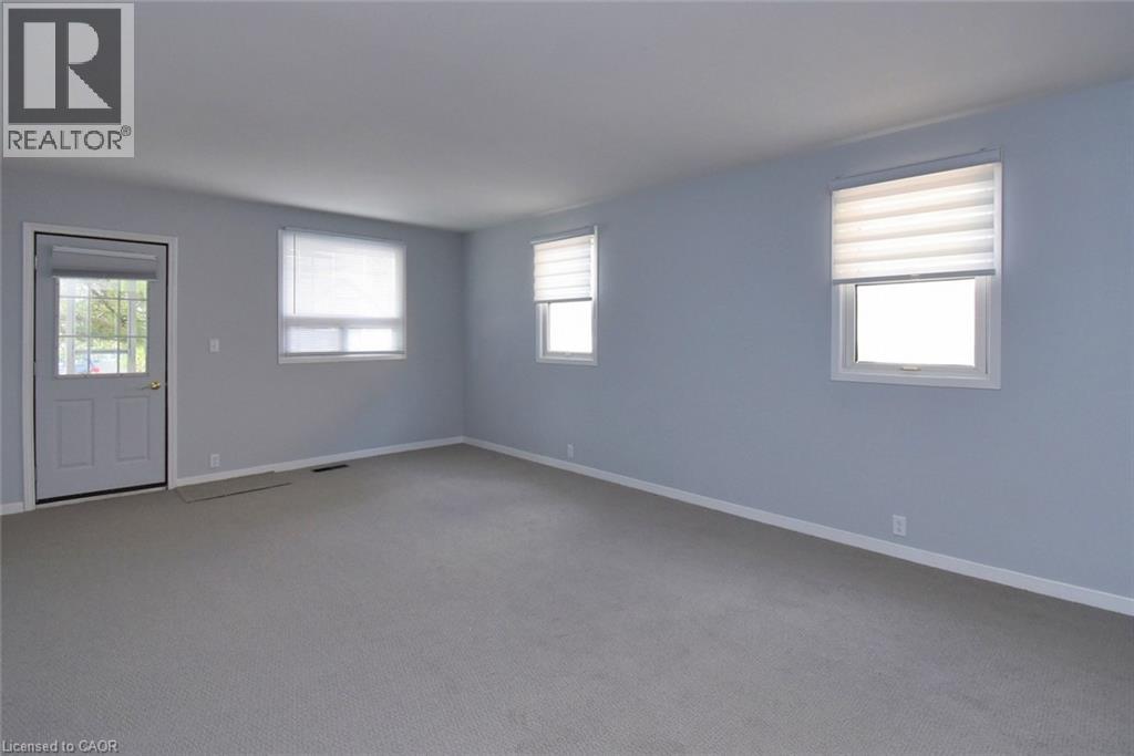 17 CRAIGROYSTON ROAD - 6