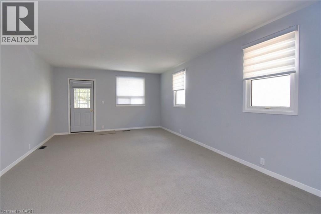 17 CRAIGROYSTON ROAD - 7