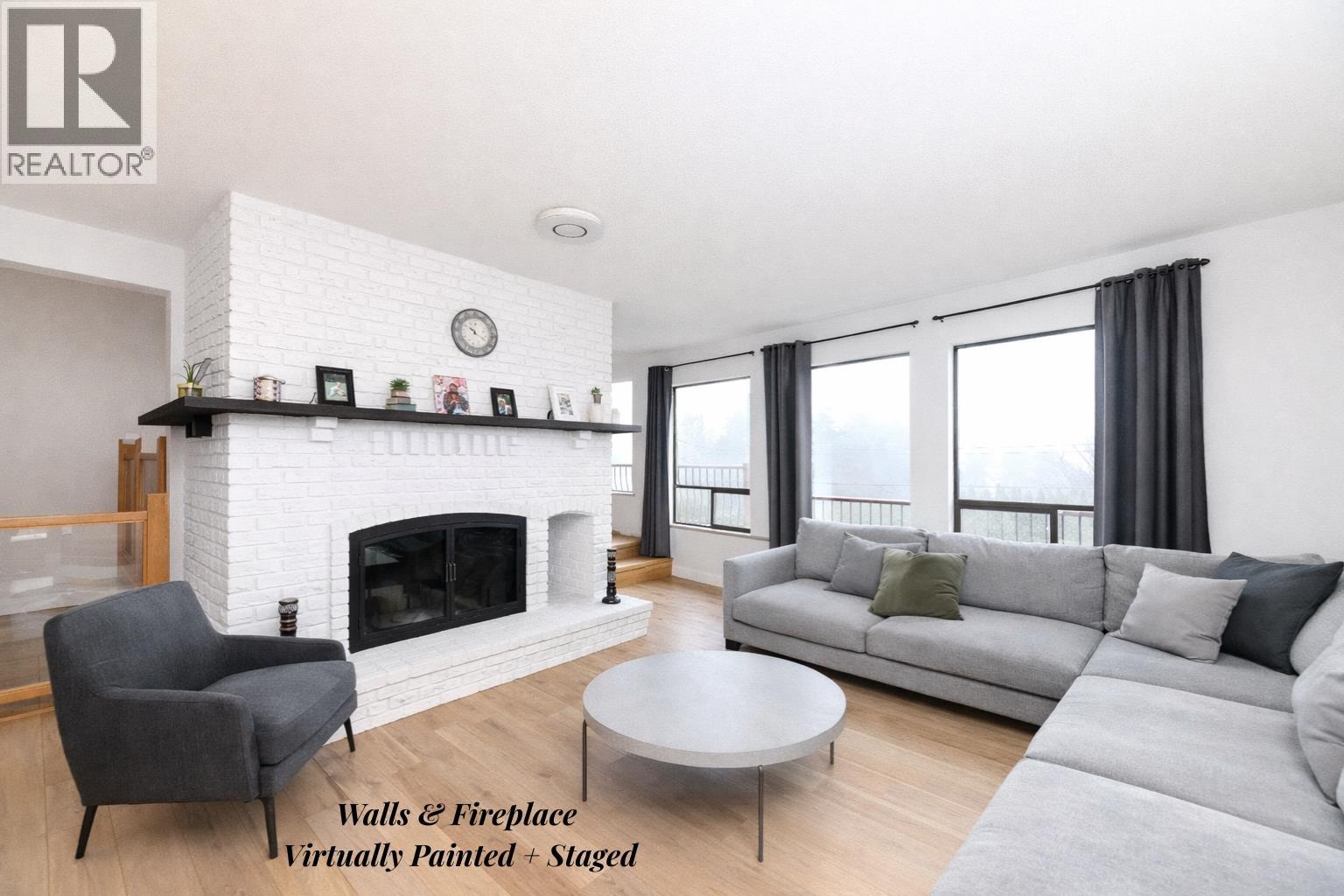 4934 GEER ROAD, Sechelt