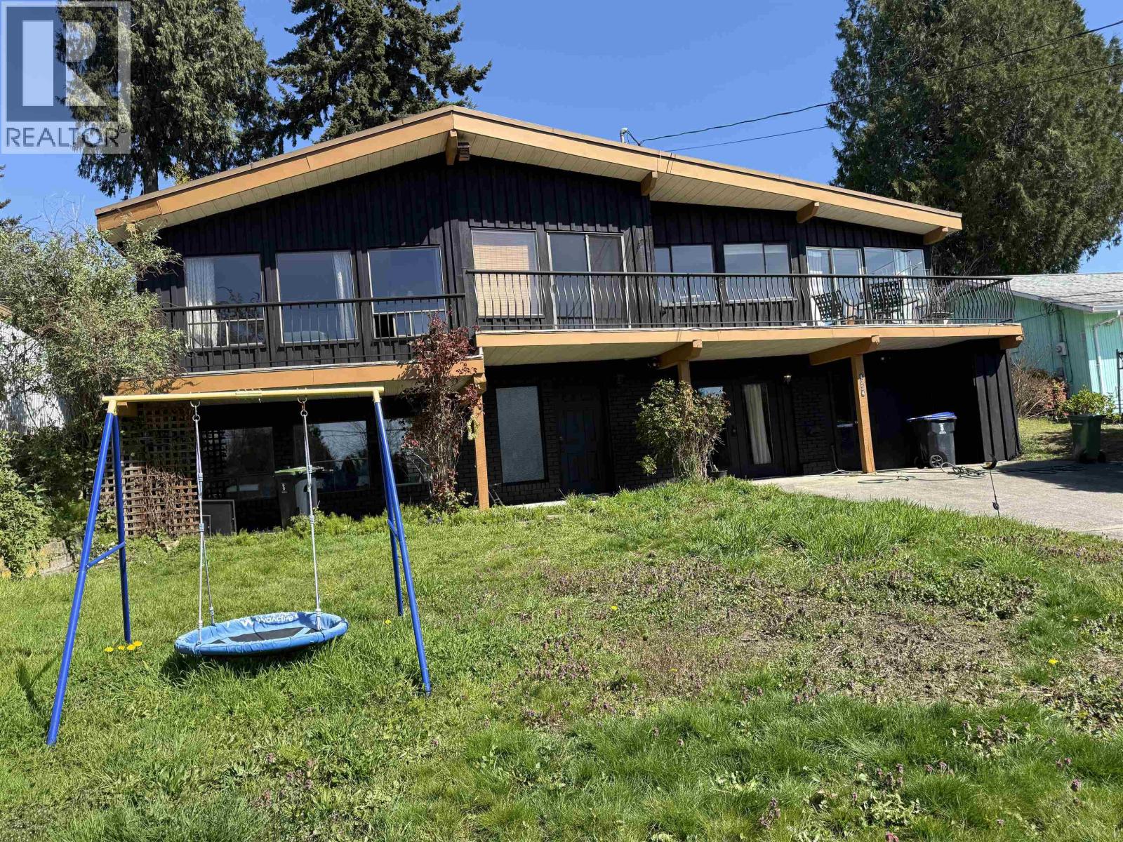 4934 GEER ROAD, Sechelt