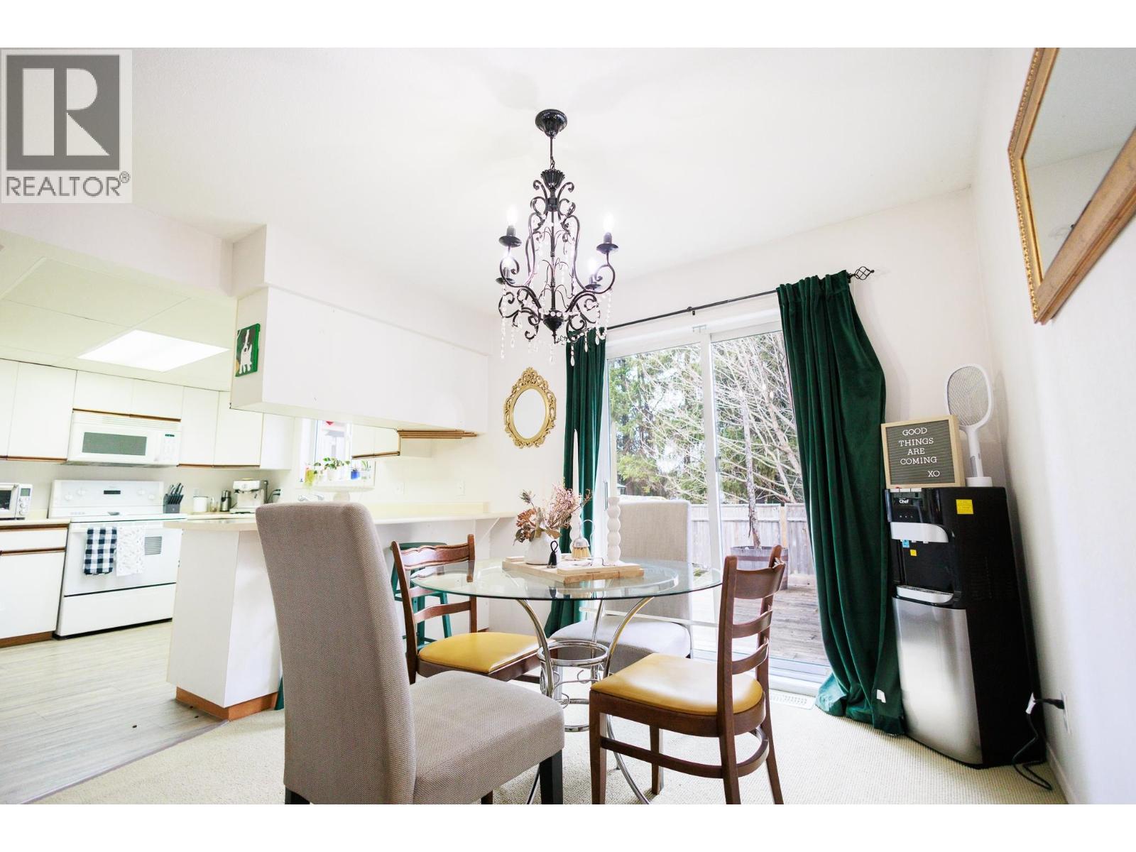 #6-5108 MEDEEK Avenue, Terrace