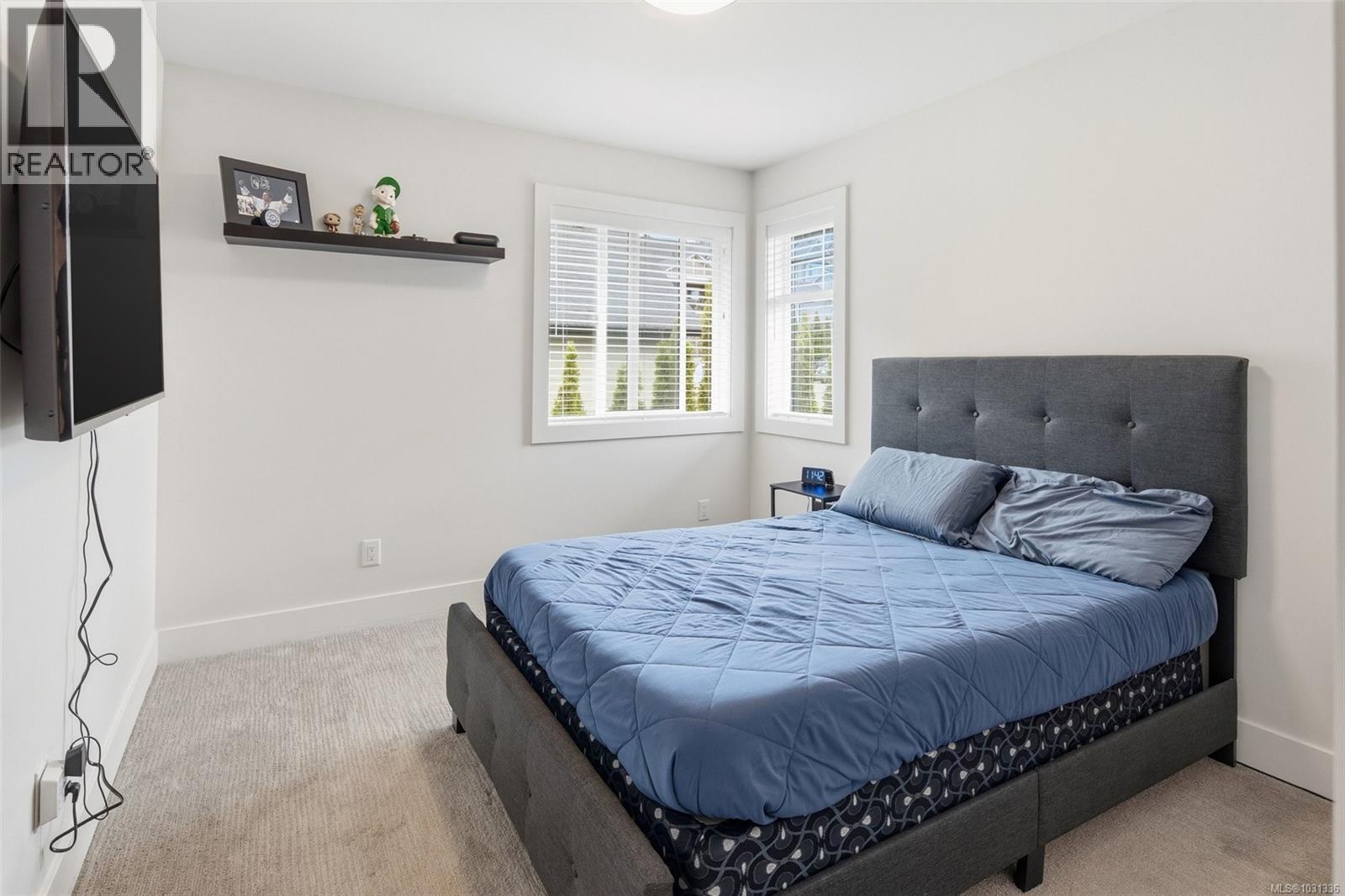 3520 PAPERBARK CRES - 30