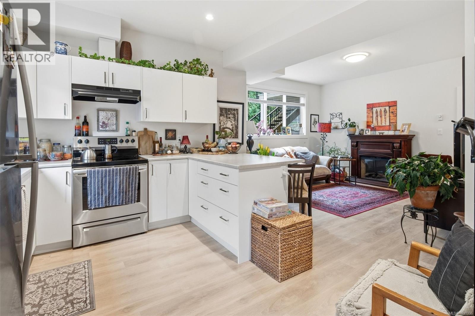 3520 PAPERBARK CRES - 41