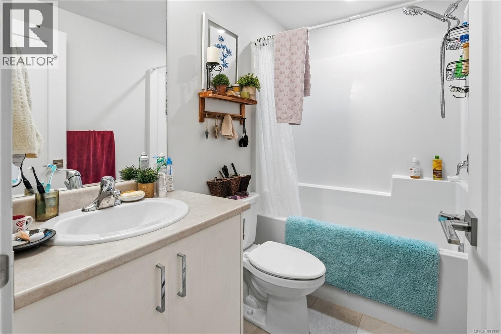 3520 PAPERBARK CRES - 45