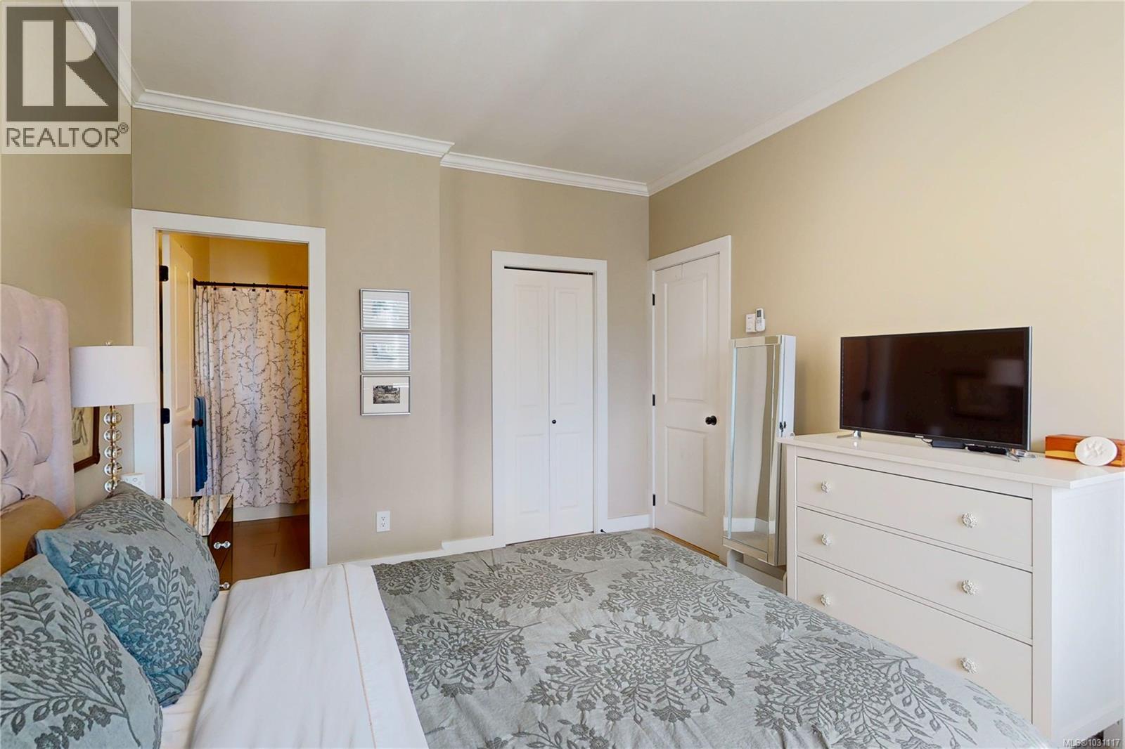 1226 Parkdale Creek Gdns, Langford