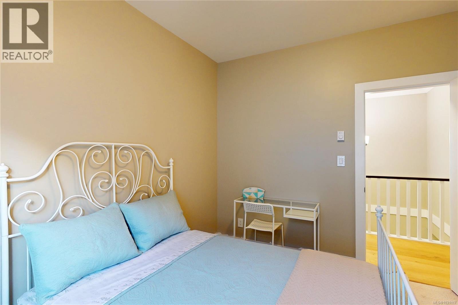 1226 Parkdale Creek Gdns, Langford