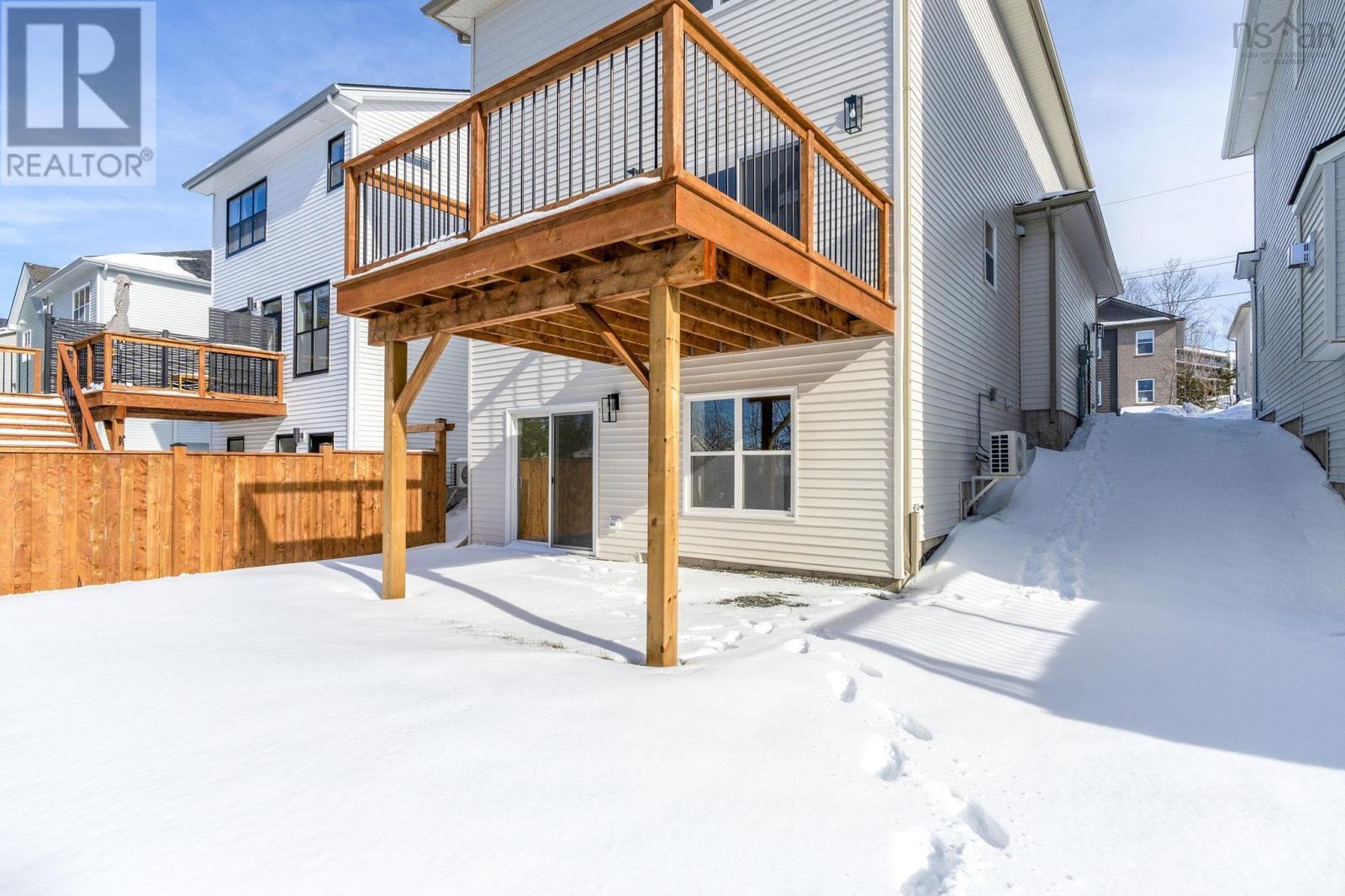 Property 35 of 38 of PC-38 45 Pearlgarden Close