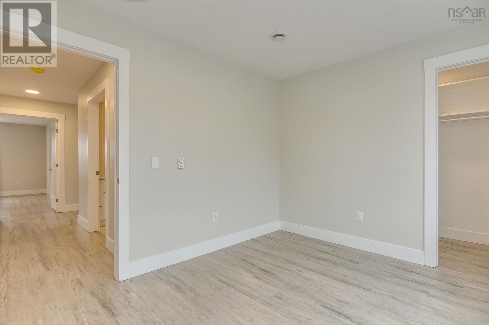 Property 12 of 47 of 2039 119 Flatrock Crescent