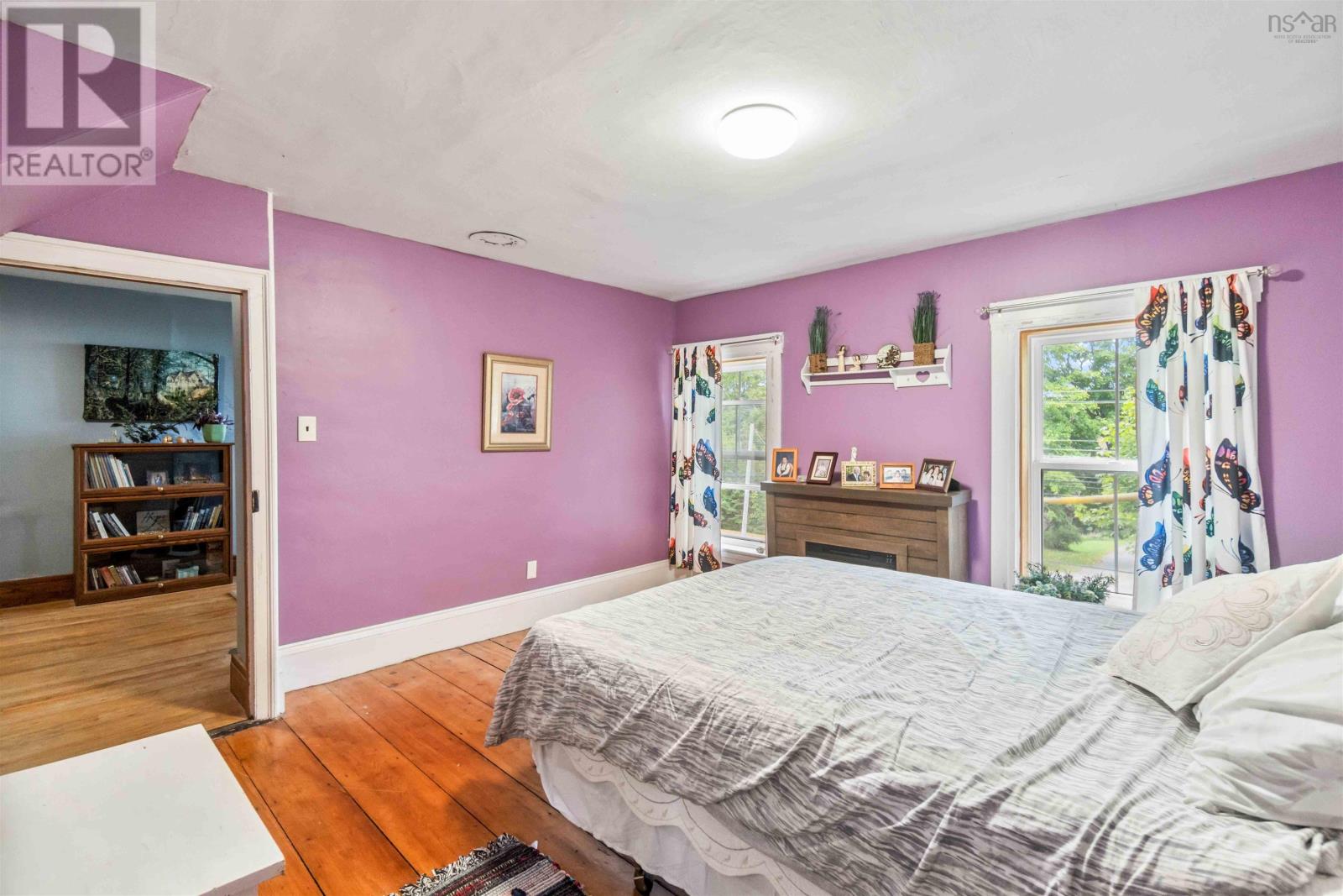 Property 13 of 22 of 5042 NS-1