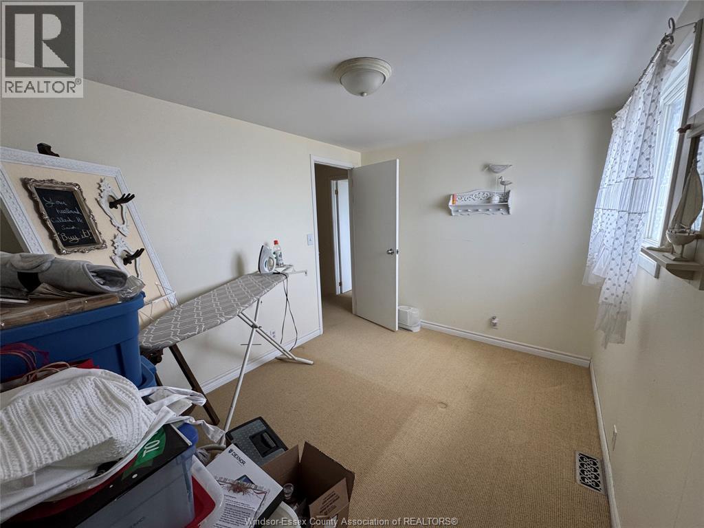198 ROBSON ROAD - 39