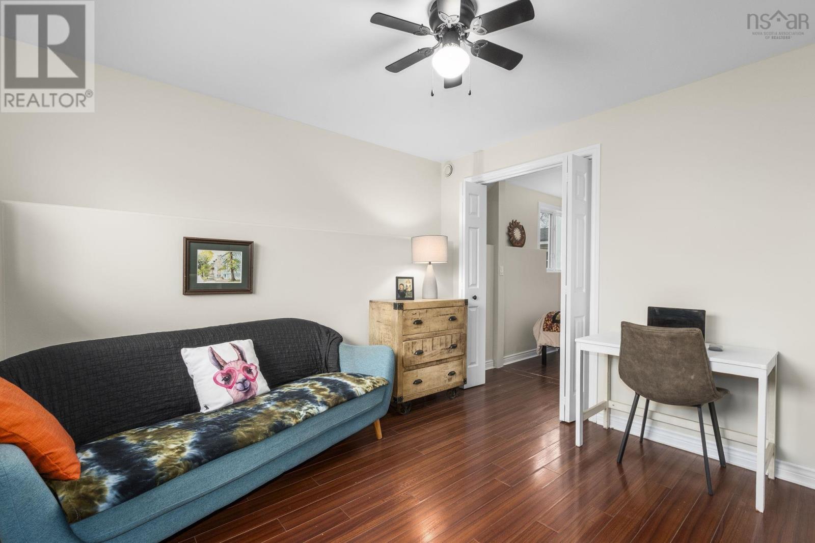 Property 21 of 30 of 228 Charles Road