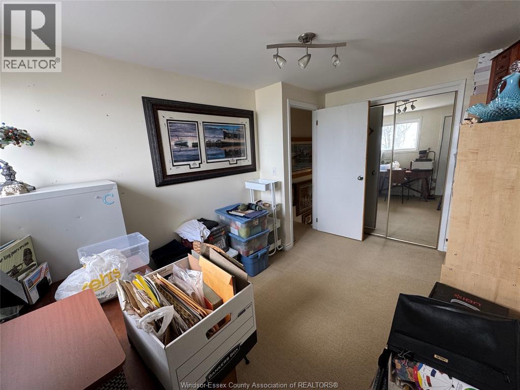 198 ROBSON ROAD - 38